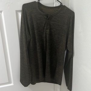 Lululemon Vent Tech Henley long sleeve NWOT